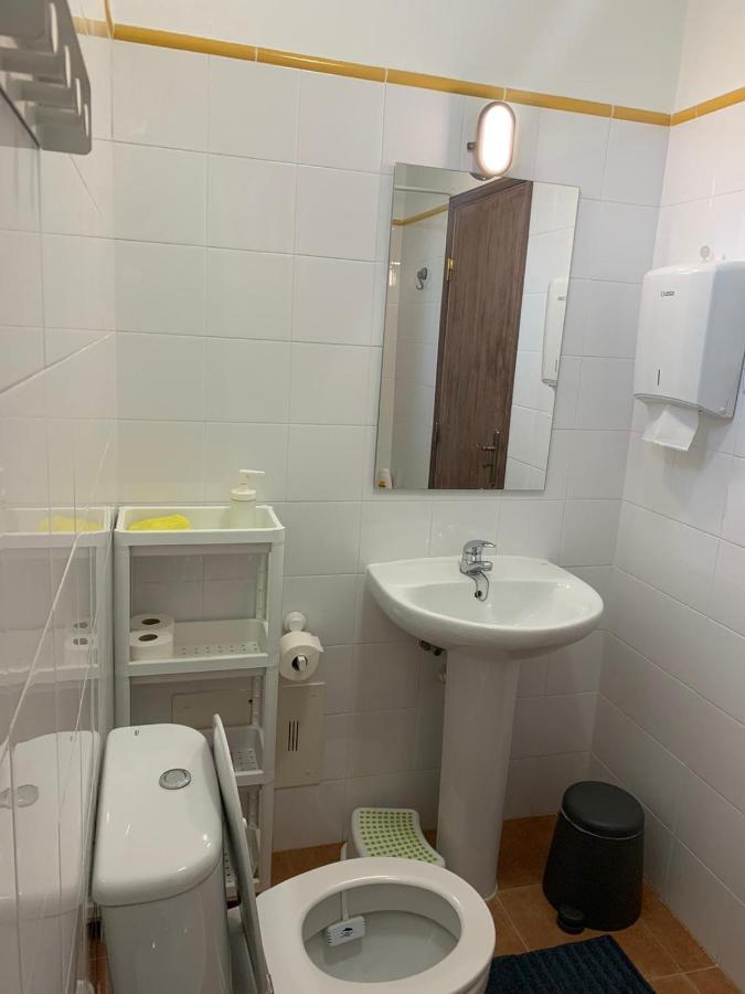 Casa Mineira Guest House Феррейраш Экстерьер фото